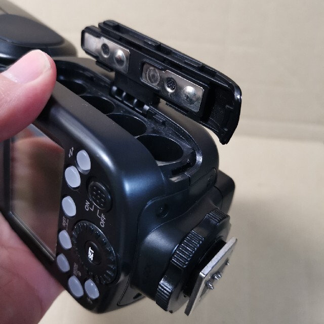 富士フイルム(フジフイルム)の最終値下！中古良品  Godox TT685F 技適マーク付 FUJIFILM スマホ/家電/カメラのカメラ(ストロボ/照明)の商品写真