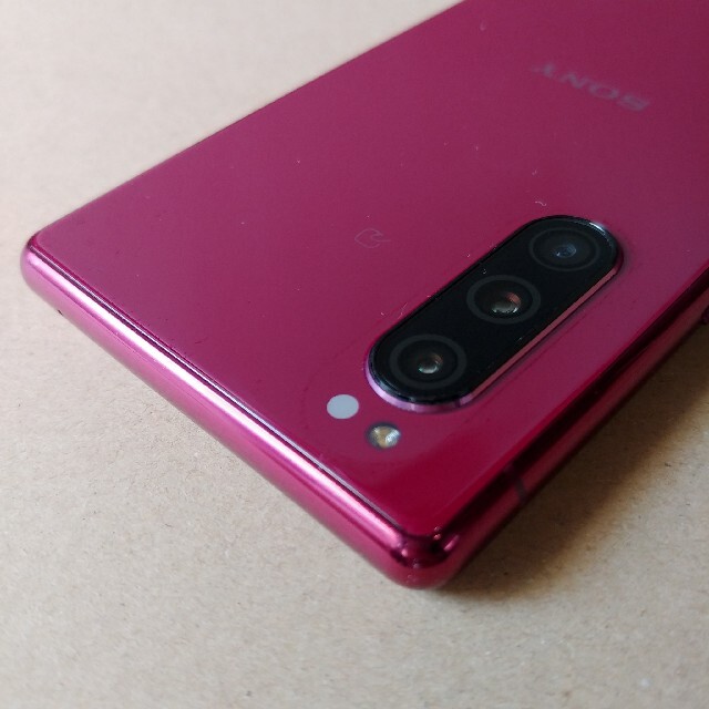 Xperia 5 レッド 64 GB au SIMフリー