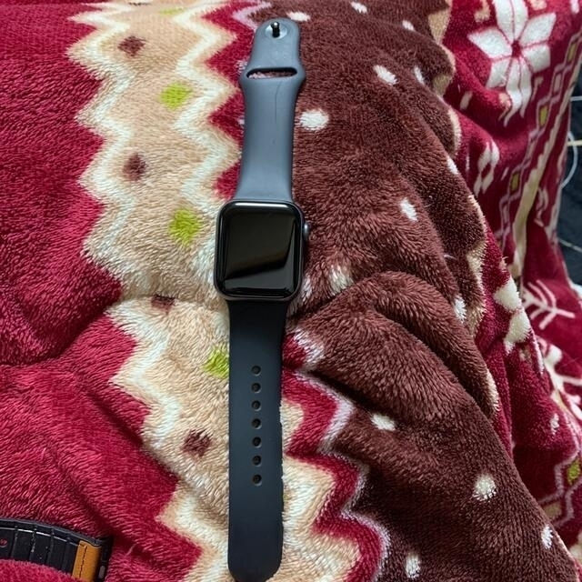 2025年最新海外 AppleWatch 40mm series4 時計