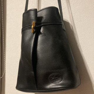 ロンシャン(LONGCHAMP)のLONG CHAMP ロンシャン ショルダーバッグ レザー 巾着 ブラック(ショルダーバッグ)