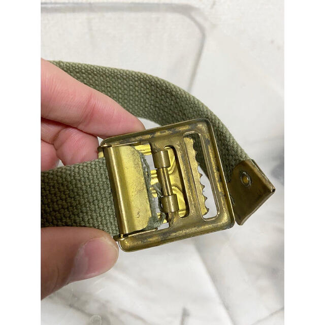 Maison Martin Margiela(マルタンマルジェラ)のvintage 50s ベルギー軍 カーキ オリーブ 軍物 軍モノ ガチャベルト メンズのファッション小物(ベルト)の商品写真