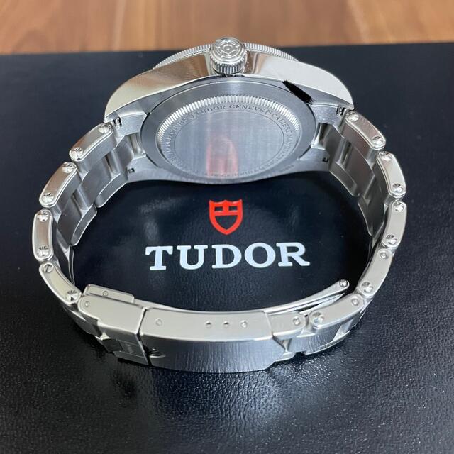 Tudor(チュードル)のTUDOR ブラックベイ58 ネイビー 極美品 79030b メンズの時計(腕時計(アナログ))の商品写真