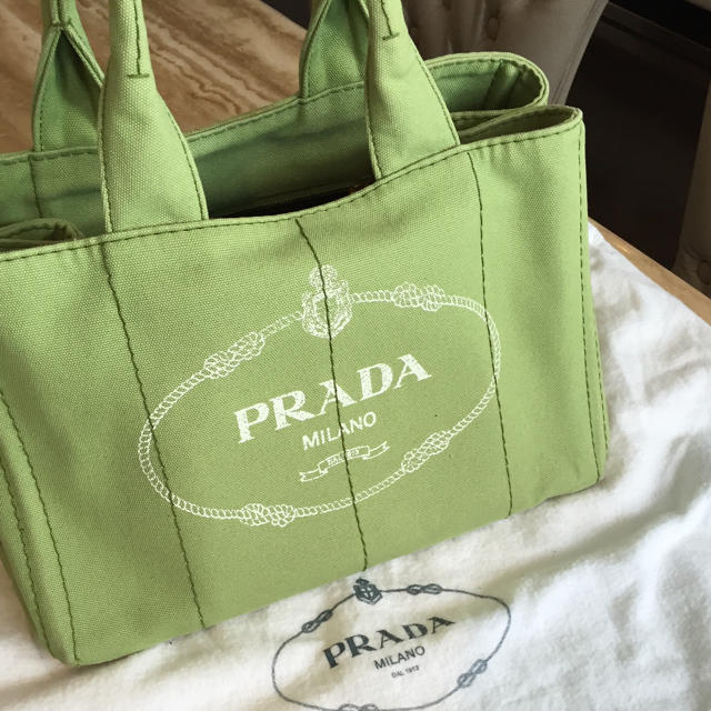 正規品♡PRADA♡カナパ