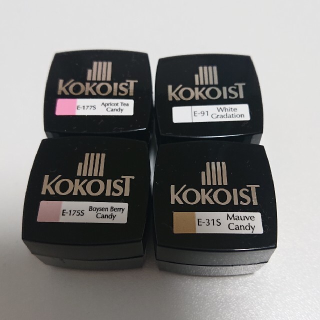 KOKOIST ココイスト カラージェル 4g と 2.5g 計8点 ハンドメイドの素材/材料(その他)の商品写真