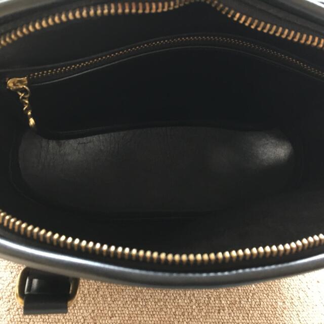 COACH(コーチ)の美品　コーチ　オールドコーチ　9958  ブラック ハンドバッグ 黒　レア レディースのバッグ(ハンドバッグ)の商品写真