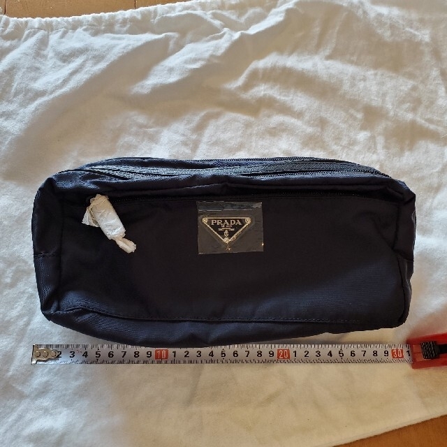 でおすすめアイテム。 /ネイビー/大きめポーチ 【新品】PRADA - ファッション小物 - www.petromindo.com でおすすめアイテム。 /ネイビー/大きめポーチ 【新品】PRADA - ファッション小物 - www.petromindo.com
