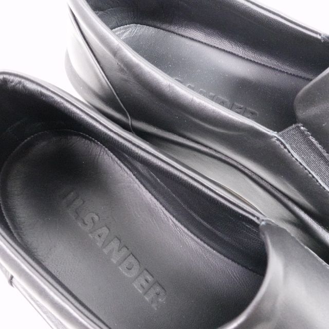 Jil Sander(ジルサンダー)のJIL SANDER ジルサンダー　スリッポン　メンズ　ブラック メンズの靴/シューズ(スリッポン/モカシン)の商品写真