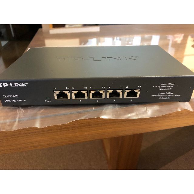 PC周辺機器送料無料 TP-LINK TL-ST1005 10GbEスイッチ