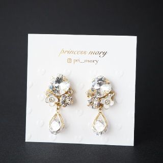 雫ジルコニア》贅沢クリスタル♡﻿flower bijouピアス(ピアス)