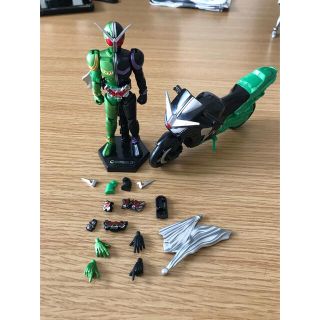 双動 仮面ライダーW リミテッドカラーver. ＆ハードボイルダーセット(特撮)