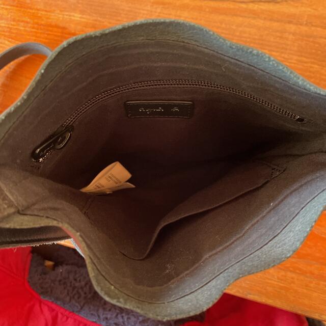 agnes b.(アニエスベー)のショルダーバッグ　アニエスベー　刺繍　レザー　ブラック レディースのバッグ(ショルダーバッグ)の商品写真