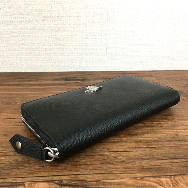 未使用品 Vivienne Westwood 長財布 オーブ ブラック 241