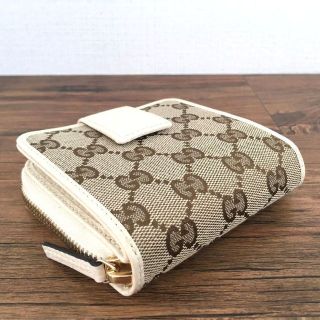 未使用品 GUCCI コンパクトウォレット 箱付き グッチ 242-