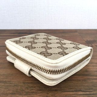 Gucci - 未使用品 GUCCI コンパクトウォレット 箱付き グッチ 242の