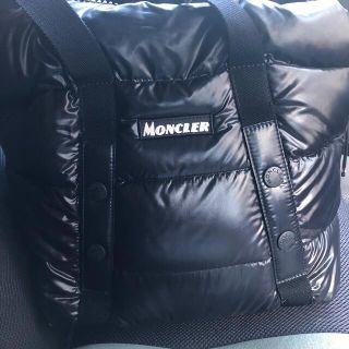 モンクレール(MONCLER)のトートバッグ(トートバッグ)