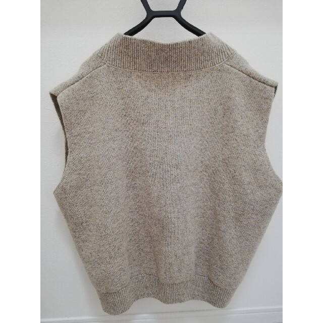 UNUSED アンユーズド V-NECK KNIT VEST ニットベスト