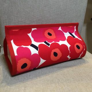 マリメッコ(marimekko)のマリメッコ  ボックスティシュケース　ハンドメイド (ティッシュボックス)