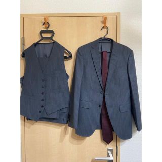 スーツカンパニー(THE SUIT COMPANY)のTHE SUIT COMPANY スーツ グレー ネクタイ ワインレッド(セットアップ)