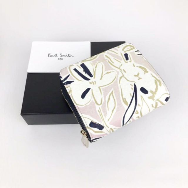 Paul Smith(ポールスミス)のB品 Paul Smith ポールスミス 折り財布 ラウンドジップ うさぎ お花 レディースのファッション小物(財布)の商品写真