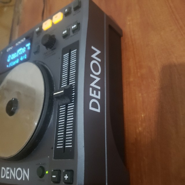 DENON(デノン)のDN-S1000 最安値！！ 楽器のDJ機器(CDJ)の商品写真