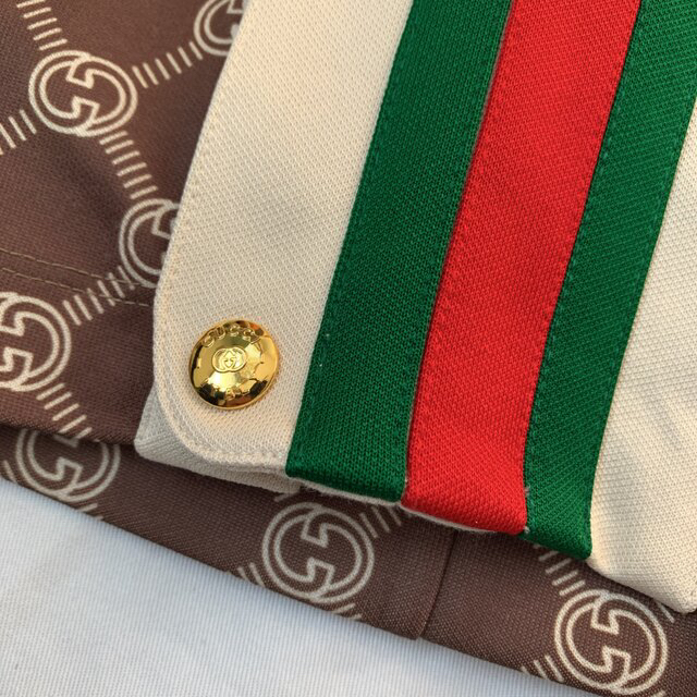 GUCCI - グッチ インターロッキングG スナップボタン ジョギング GUCCI - グッチ インターロッキングG スナップボタン ジョギング