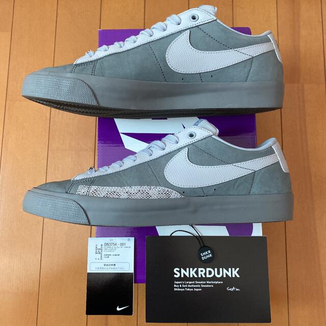 NIKE(ナイキ)のNIKE SB BLAZER FPAR  fragment  メンズの靴/シューズ(スニーカー)の商品写真