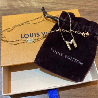 ルイヴィトン(LOUIS VUITTON)の☆ヴィトン☆ イニシャル  ネックレス  M  ゴールド(ネックレス)