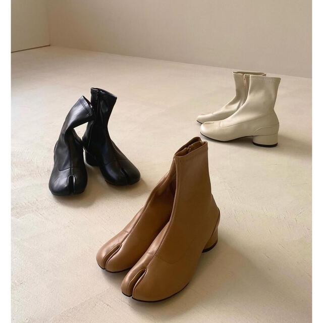 tabi flat boots レディースの靴/シューズ(ブーツ)の商品写真
