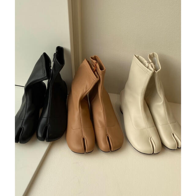 tabi flat boots レディースの靴/シューズ(ブーツ)の商品写真