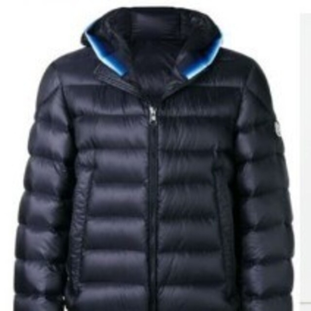 MONCLER(モンクレール)のMONCLER "AVRIEUX" フード付き ダウンジャケット（タグ有り） メンズのジャケット/アウター(ダウンジャケット)の商品写真