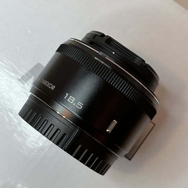 Nikon 1 J5 ダブルレンズキット BLACK Nikon 1 J5 ダブルレンズキット BLACK