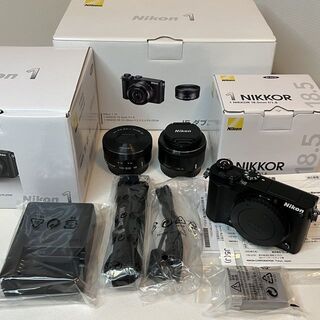 ニコン(Nikon)のNikon 1 J5 ダブルレンズキット BLACK(ミラーレス一眼)