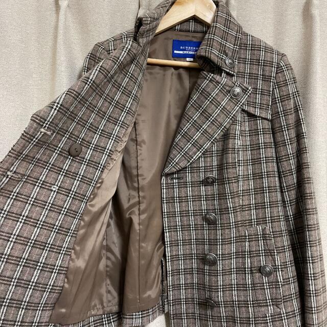 BURBERRY BLUE LABEL(バーバリーブルーレーベル)のBurberry バーバリー　コート レディースのジャケット/アウター(ピーコート)の商品写真