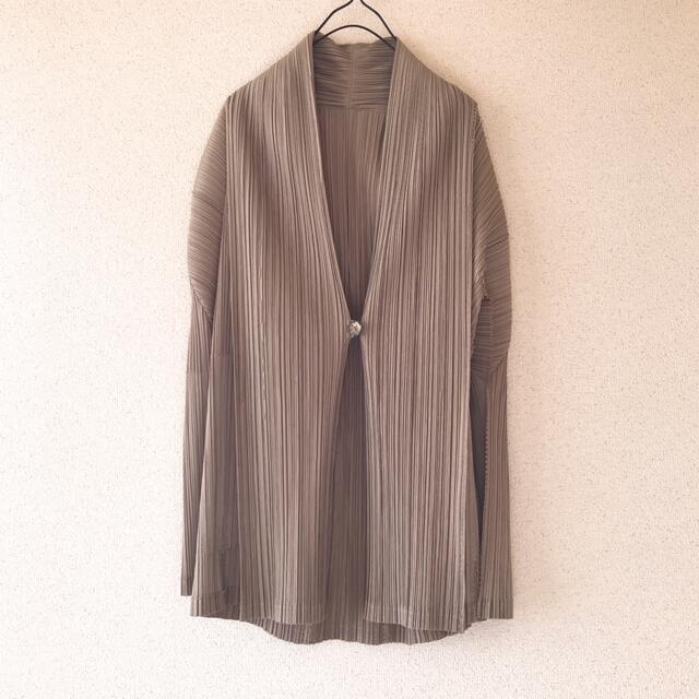 トップスPLEATS PLEASE カーディガン　美品　サイズ3