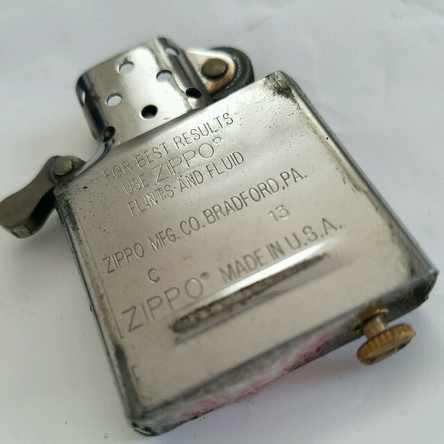 ZIPPO 歴代エンブレムデザイン メンズのファッション小物(タバコグッズ)の商品写真