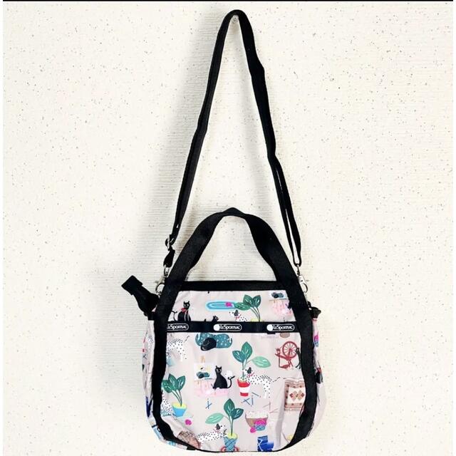 LeSportsac - 犬&猫ちゃん柄が可愛い ‼️ ️Lesportsac ️2wayバッグの通販 by ⭐️探してるものが見つかる店⭐️