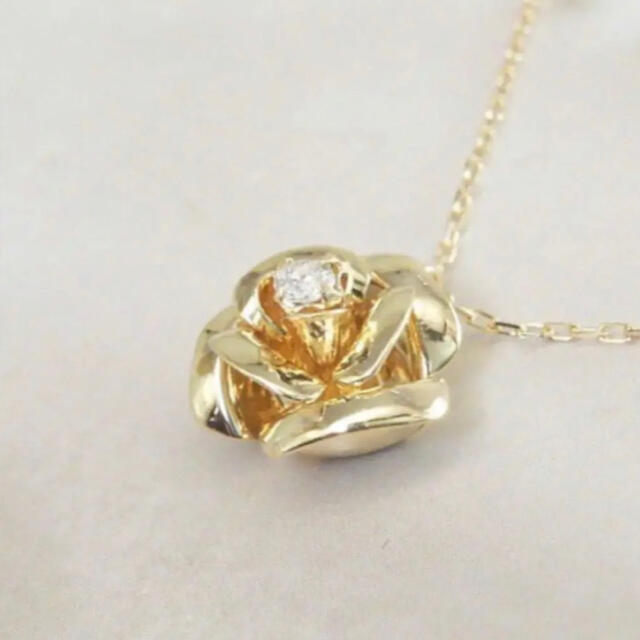 k18  薔薇　ダイヤモンドネックレス レディースのアクセサリー(ネックレス)の商品写真