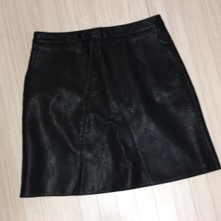 ザラ(ZARA)のzara レザースカート(ミニスカート)