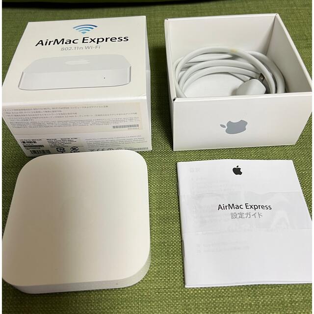 Apple(アップル)のApple AirMac Express MC414J/A  スマホ/家電/カメラのPC/タブレット(PC周辺機器)の商品写真