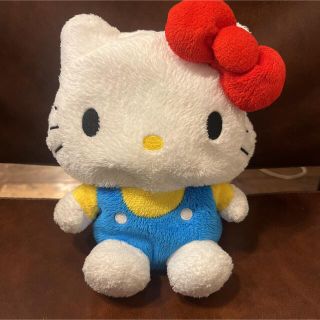 ●ハローキティぬいぐるみ●18cm●送料無料！(ぬいぐるみ)