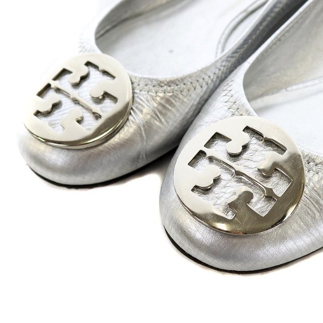 Tory Burch(トリーバーチ)のトリーバーチ フラットシューズ バレエシューズ ラウンドトゥ 6 23 シルバー レディースの靴/シューズ(バレエシューズ)の商品写真