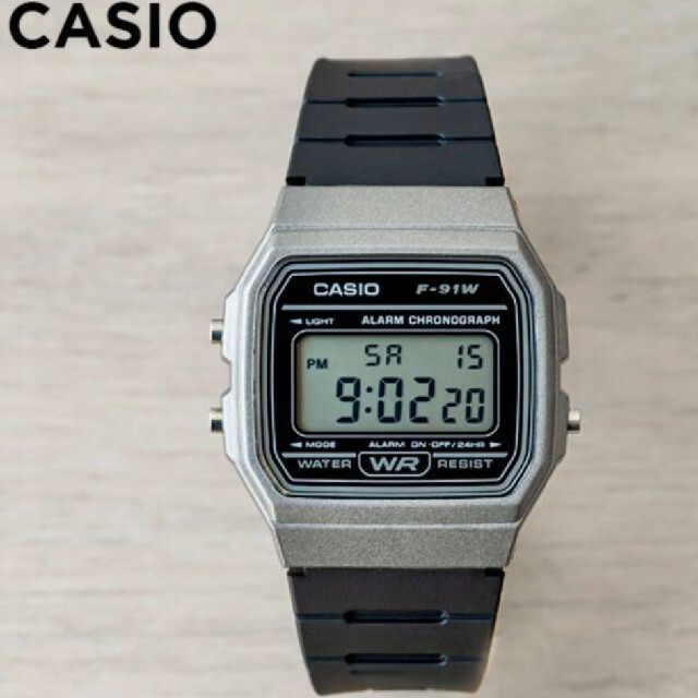 CASIO(カシオ)の【新品】チープカシオ　ベゼル　シルバー　カシオ デジタル 腕時計 レトロ メンズの時計(腕時計(デジタル))の商品写真