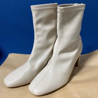 ☆美品✨ ショートブーツ ベージュ(ブーツ)