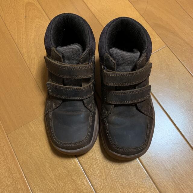 Clarks(クラークス)のクラークス　16.5 レザー　ブーツ　ハイカット　スニーカー　本革 キッズ/ベビー/マタニティのキッズ靴/シューズ(15cm~)(ブーツ)の商品写真