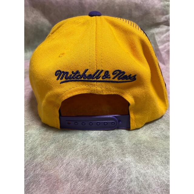 MITCHELL & NESS(ミッチェルアンドネス)の【Mitchell&Ness(ミッチェルアンドネス)公式】Lakers Cap メンズの帽子(キャップ)の商品写真