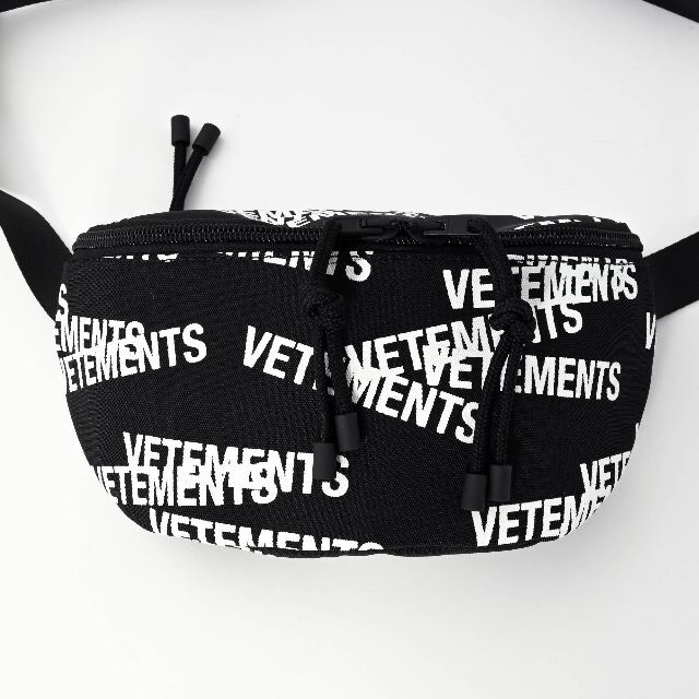 新品 VETEMENTS Stamped Logo Fanny Pack