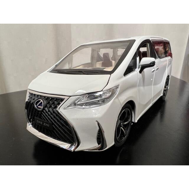 レクサス  LEXUS LM300H 1/24 ミニカー