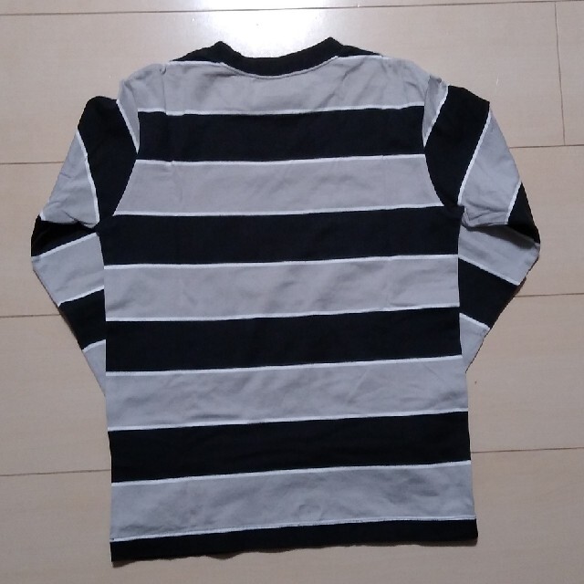 BeBe(ベベ)のBeBe 長袖Ｔシャツ 140サイズ キッズ/ベビー/マタニティのキッズ服男の子用(90cm~)(Tシャツ/カットソー)の商品写真