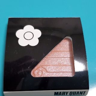 マリークワント(MARY QUANT)のMARY QUANTアイシャドウ　アイオープナー　ピンク色(アイシャドウ)