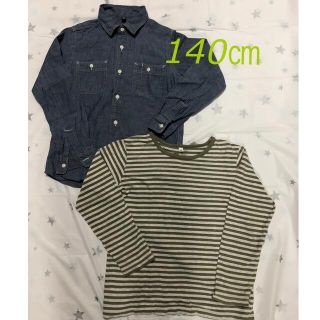 ユニクロ(UNIQLO)の140㎝ used ユニクロ　デニムシャツとロンTセット(Tシャツ/カットソー)